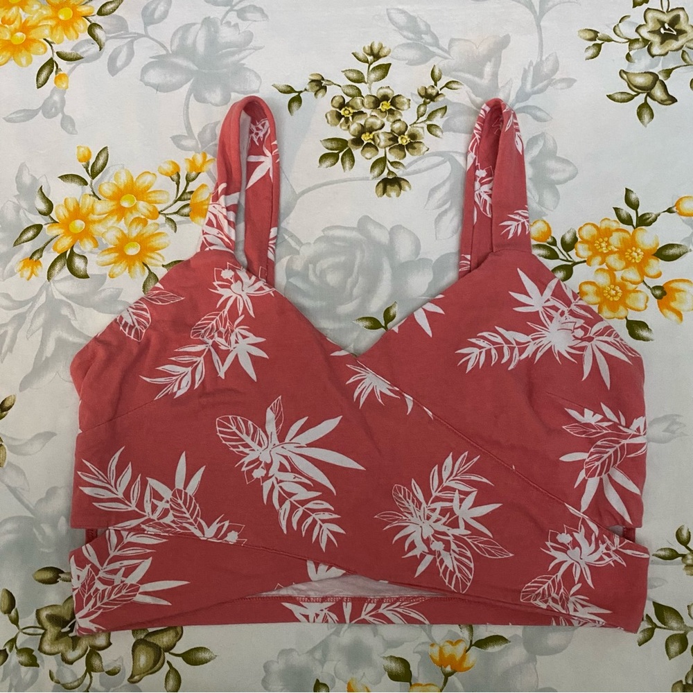 Charlotte Russe Size L Light Pink Crop Top